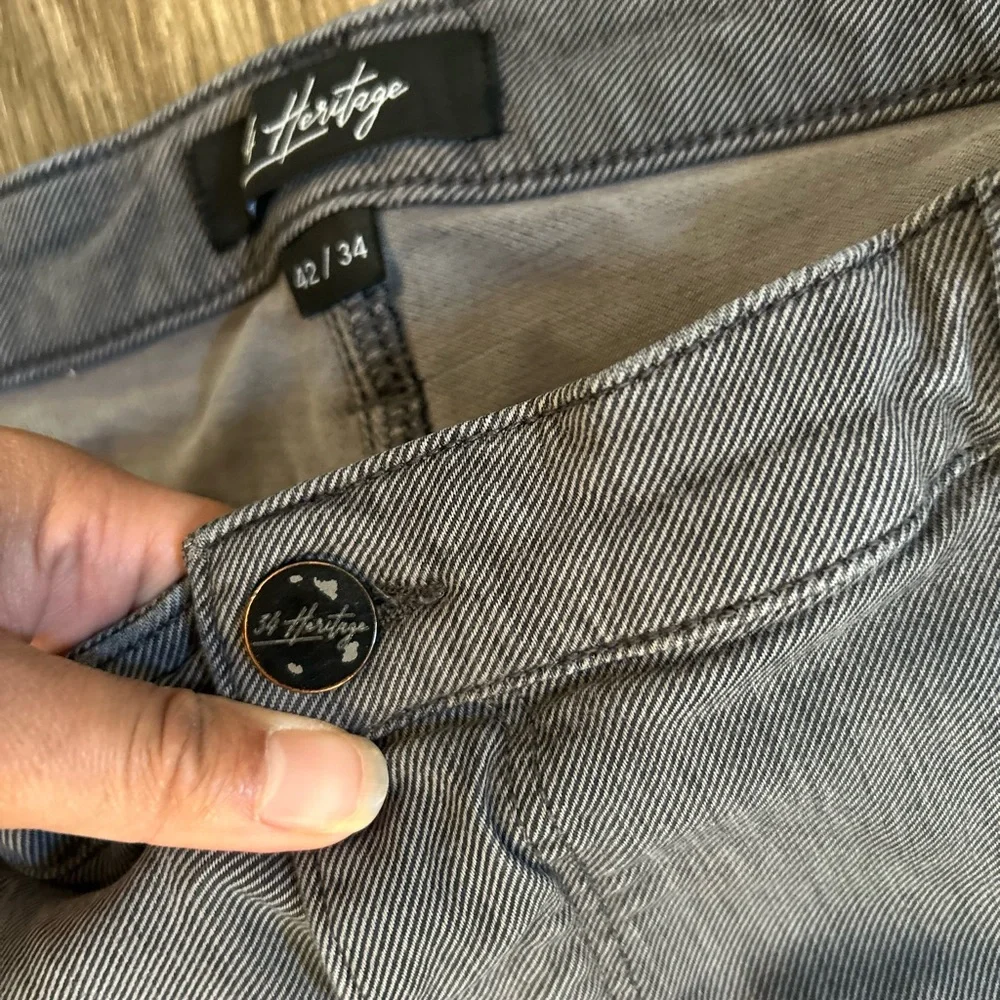 34 Heritage Men's Charcoal Relaxed Jeans 42 x 34